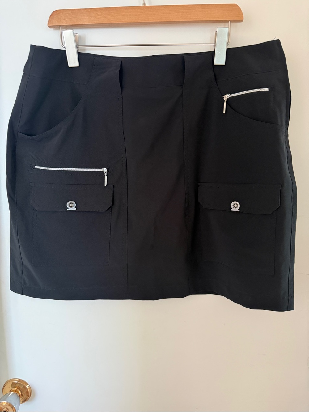 Jamie Sadock Black Stretch Cargo Golf Skort Size 14 Zip Pockets